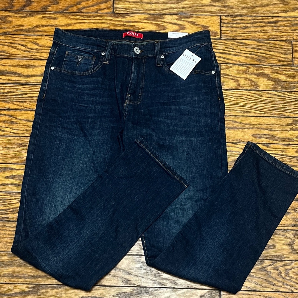 GUESS Men's Tapered Slim Fit Dark Wash 34x32 Brand New